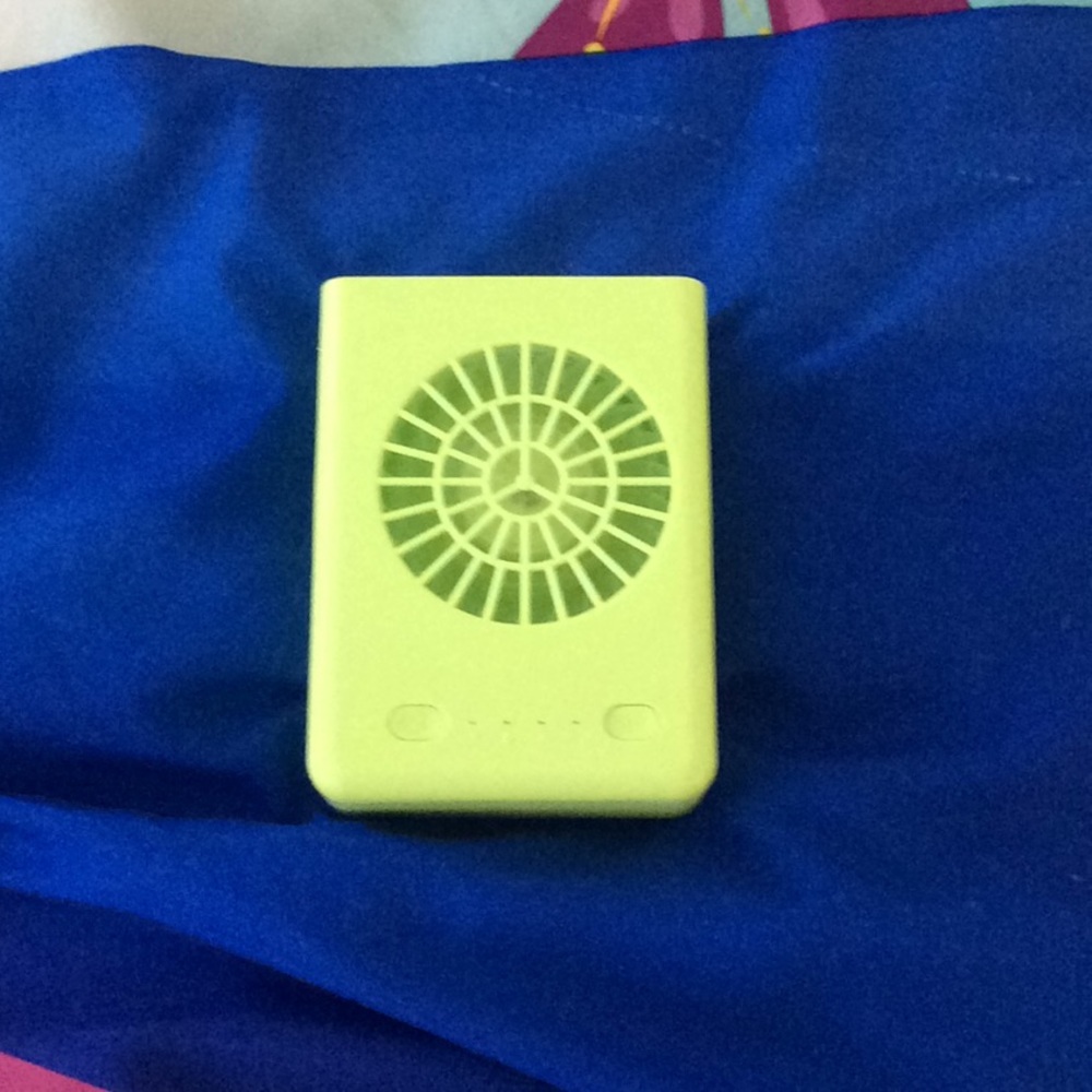 A portable fan
